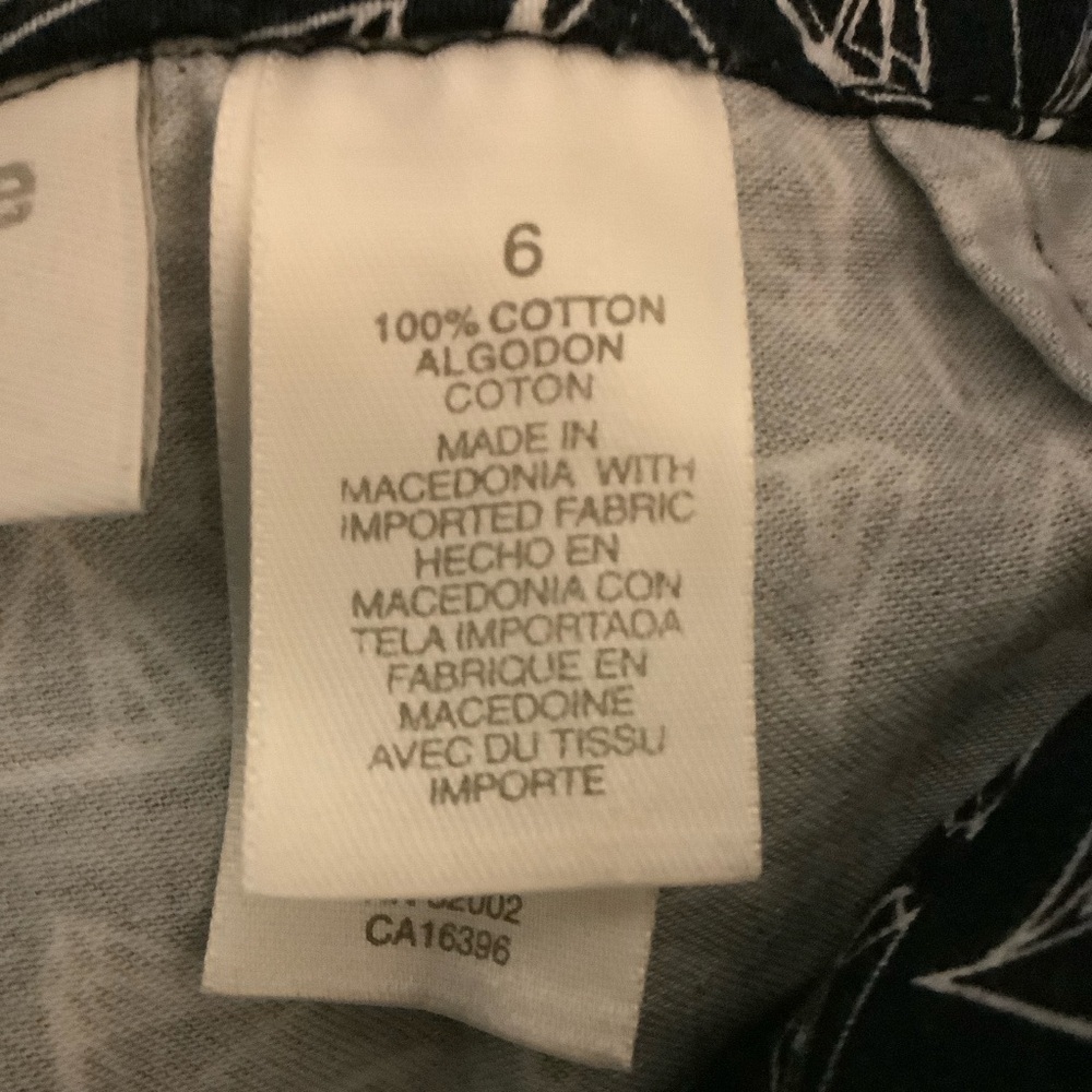 Liz Claiborne Liz Sport Navy Blue & White Sailboat Cropped Pants Size 6 - Picture 11 of 11